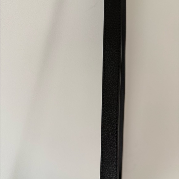 Kate Spade Black Pebbled Crossbody Bag - Picture 12 of 13